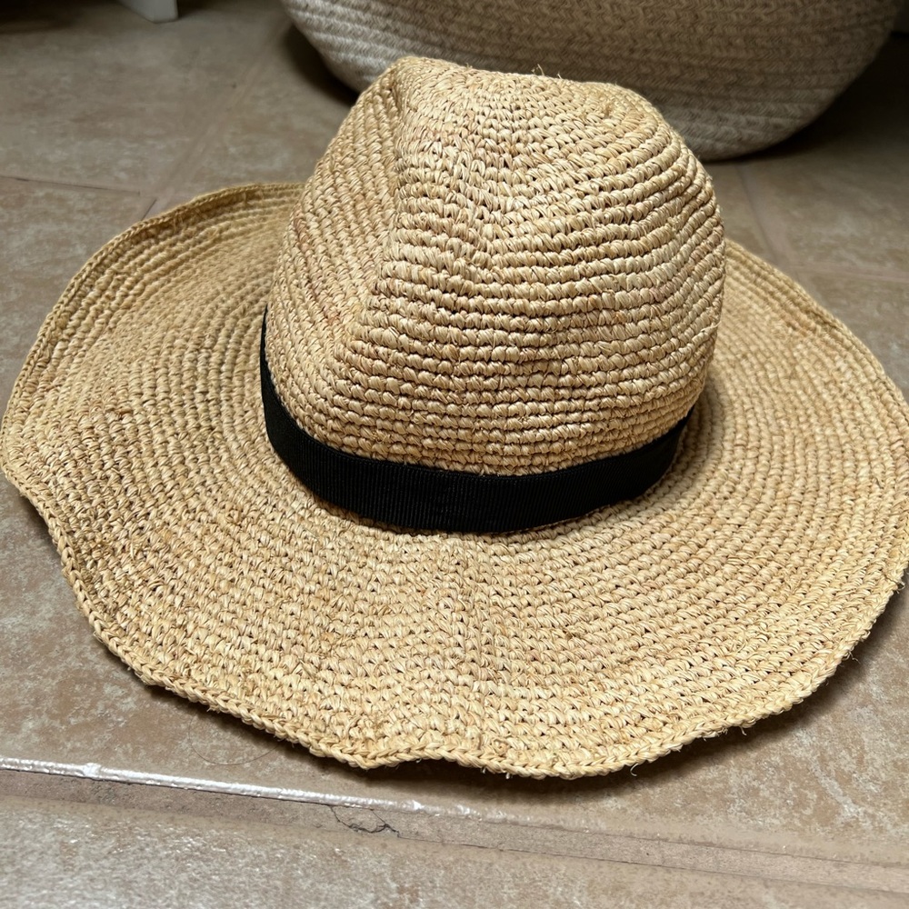 J Crew Travel Hat